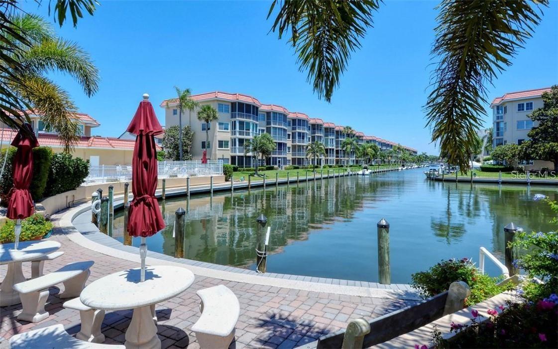 SIESTA HARBOR II - Residential