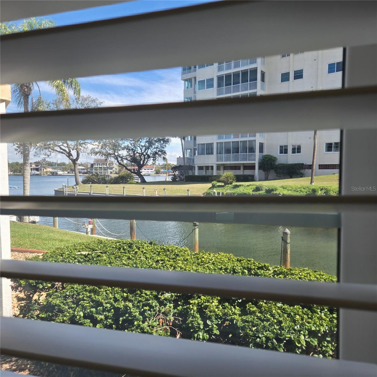 SIESTA HARBOR II - Residential