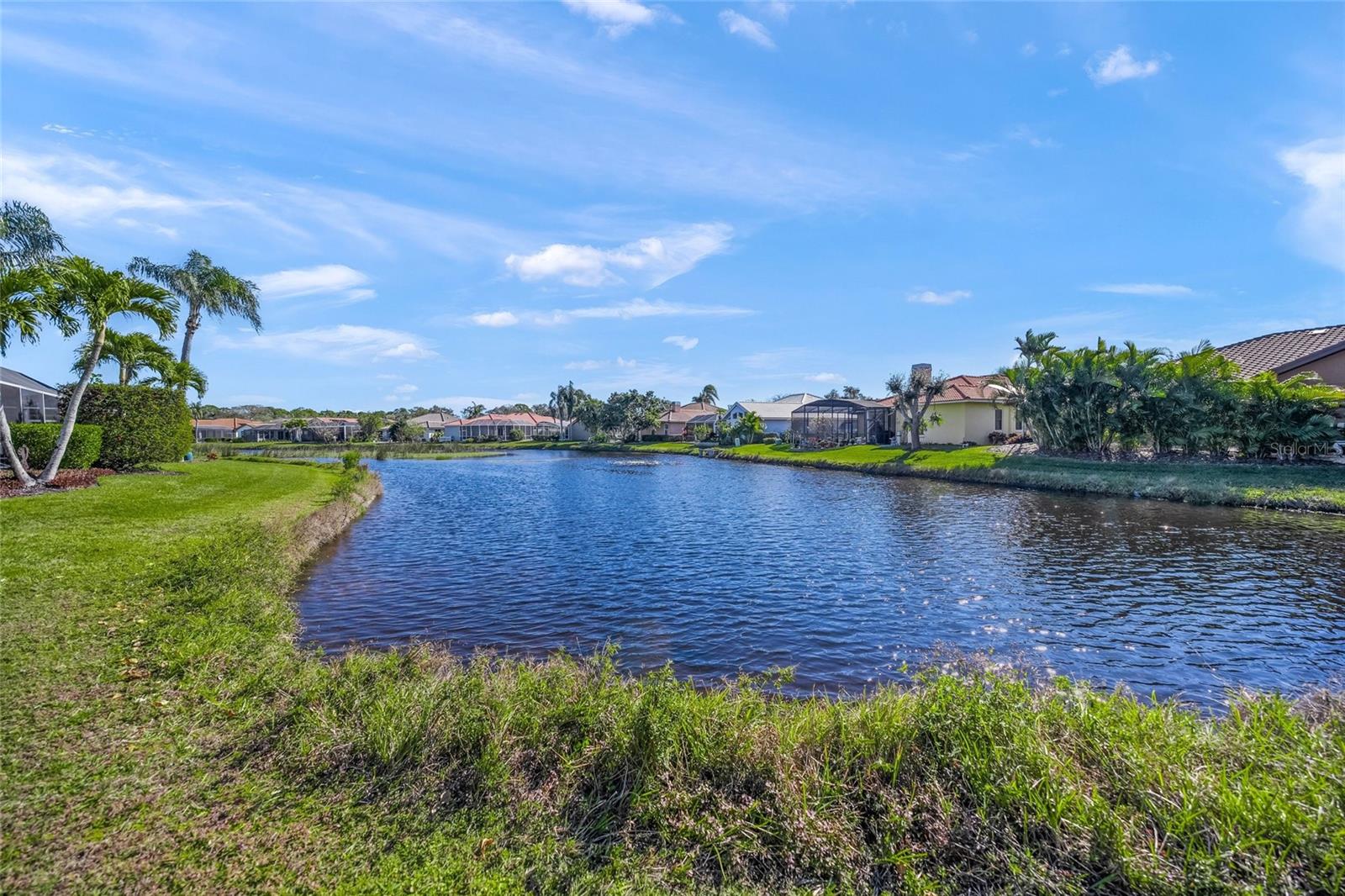 HUNTINGTON POINTE - Residential