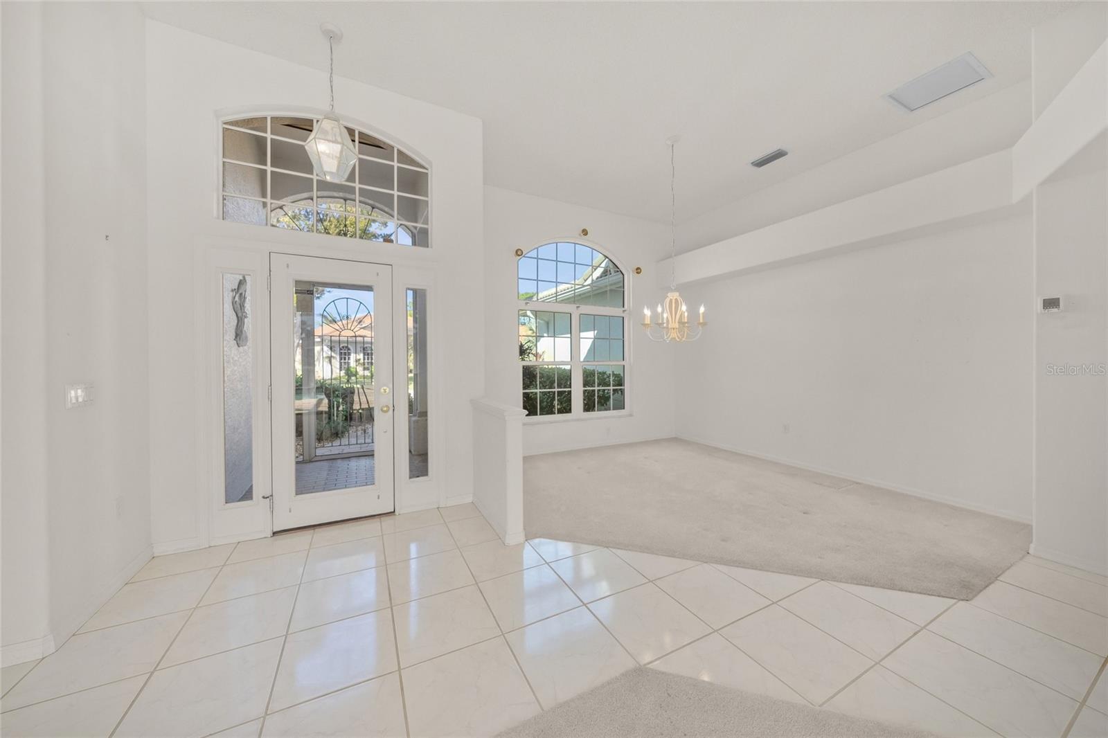 HUNTINGTON POINTE - Residential