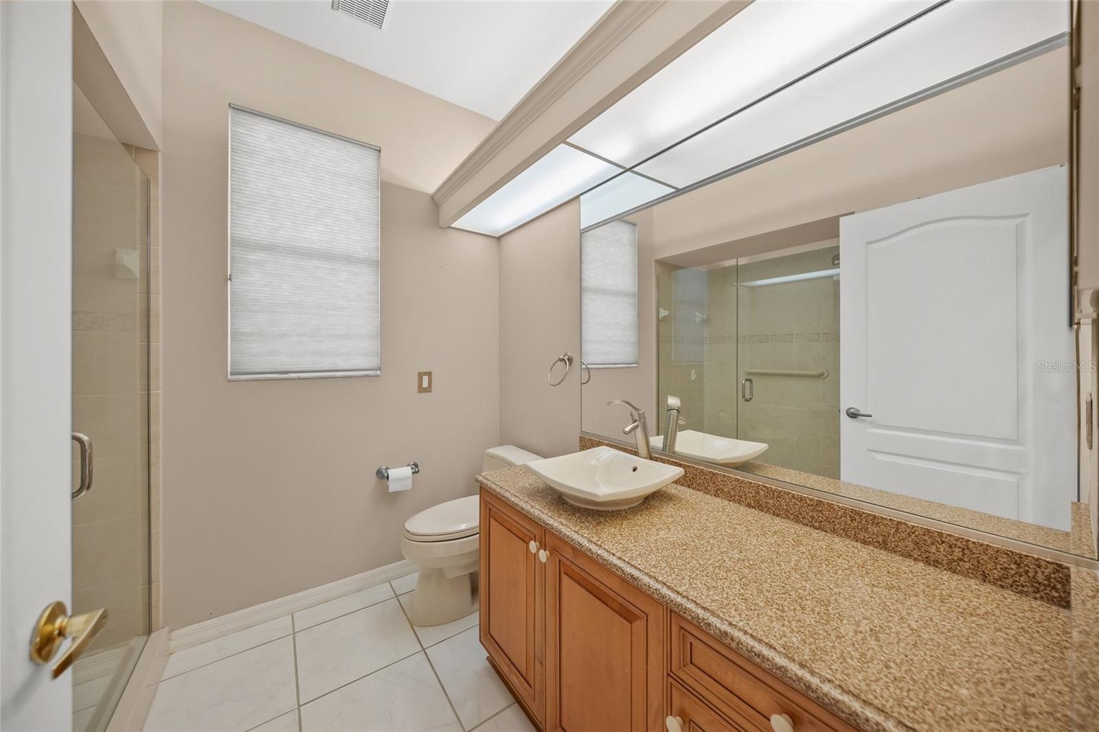 HUNTINGTON POINTE - Residential