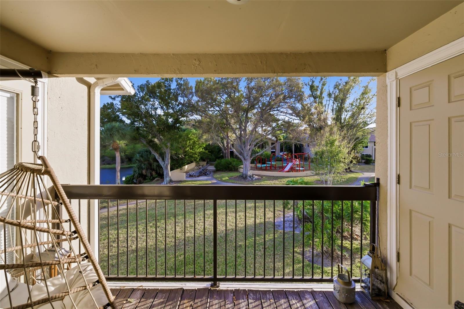 VINTAGE GRAND - Residential