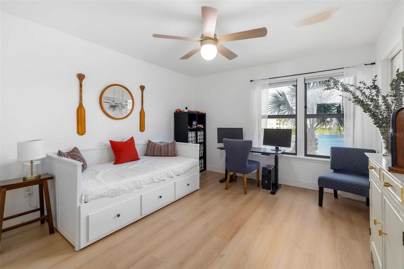 VINTAGE GRAND - Residential