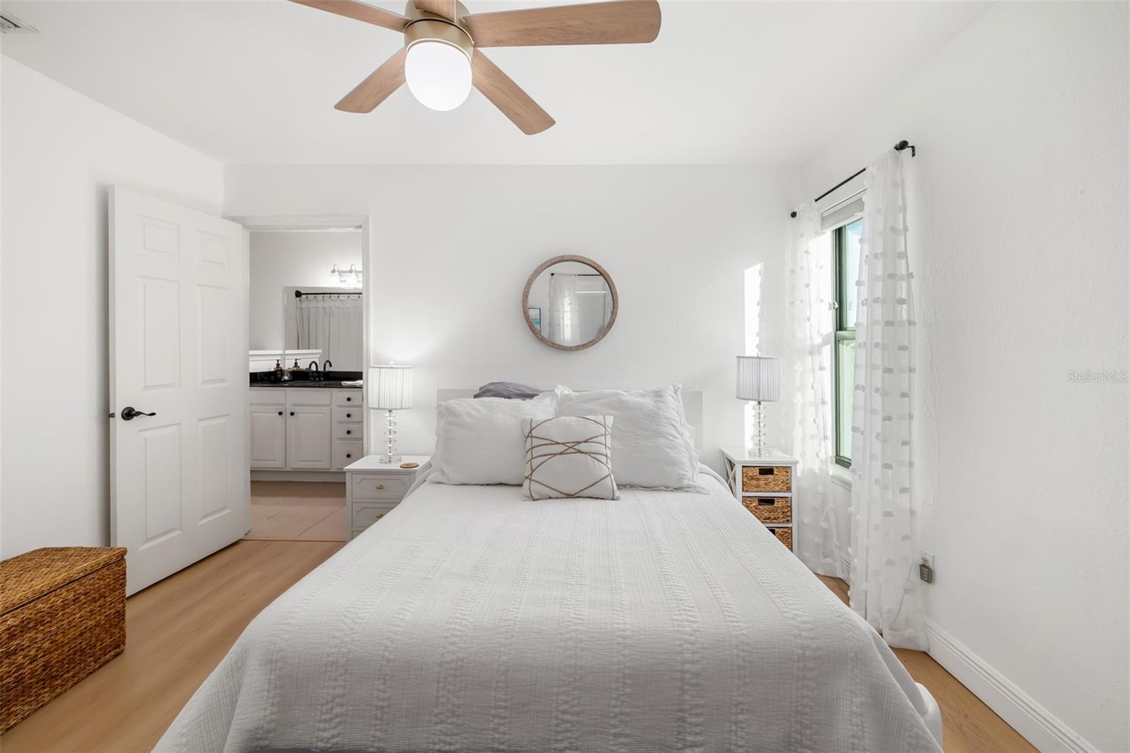 VINTAGE GRAND - Residential