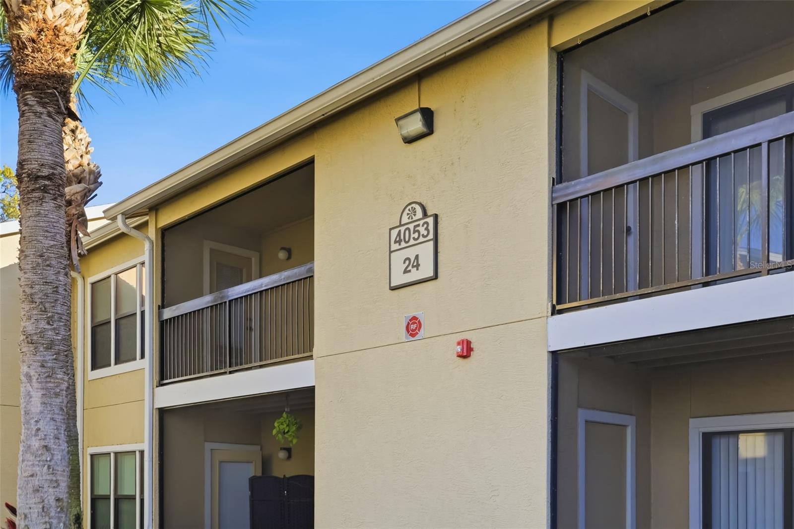 VINTAGE GRAND - Residential