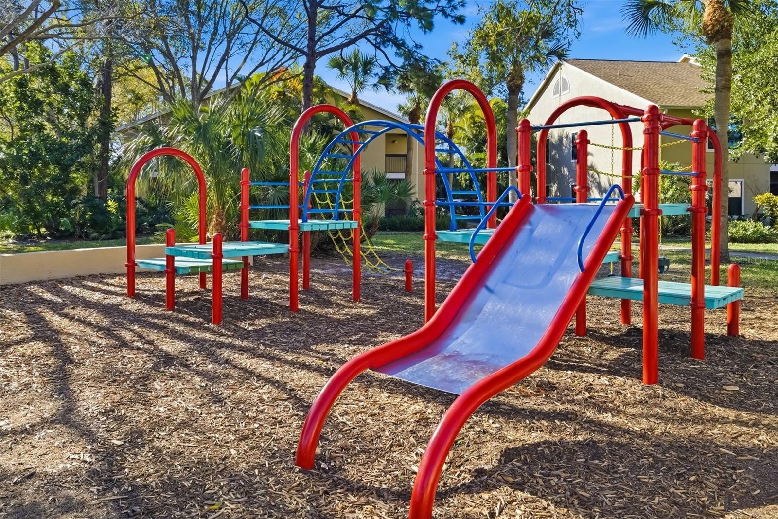 VINTAGE GRAND - Residential