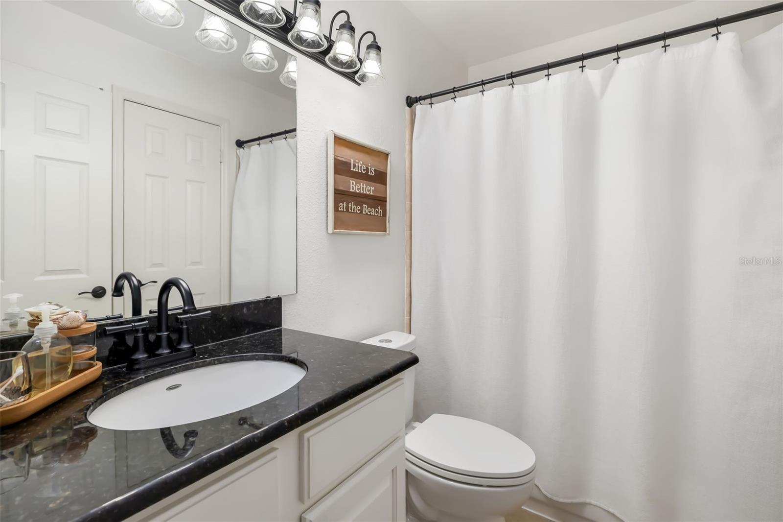 VINTAGE GRAND - Residential