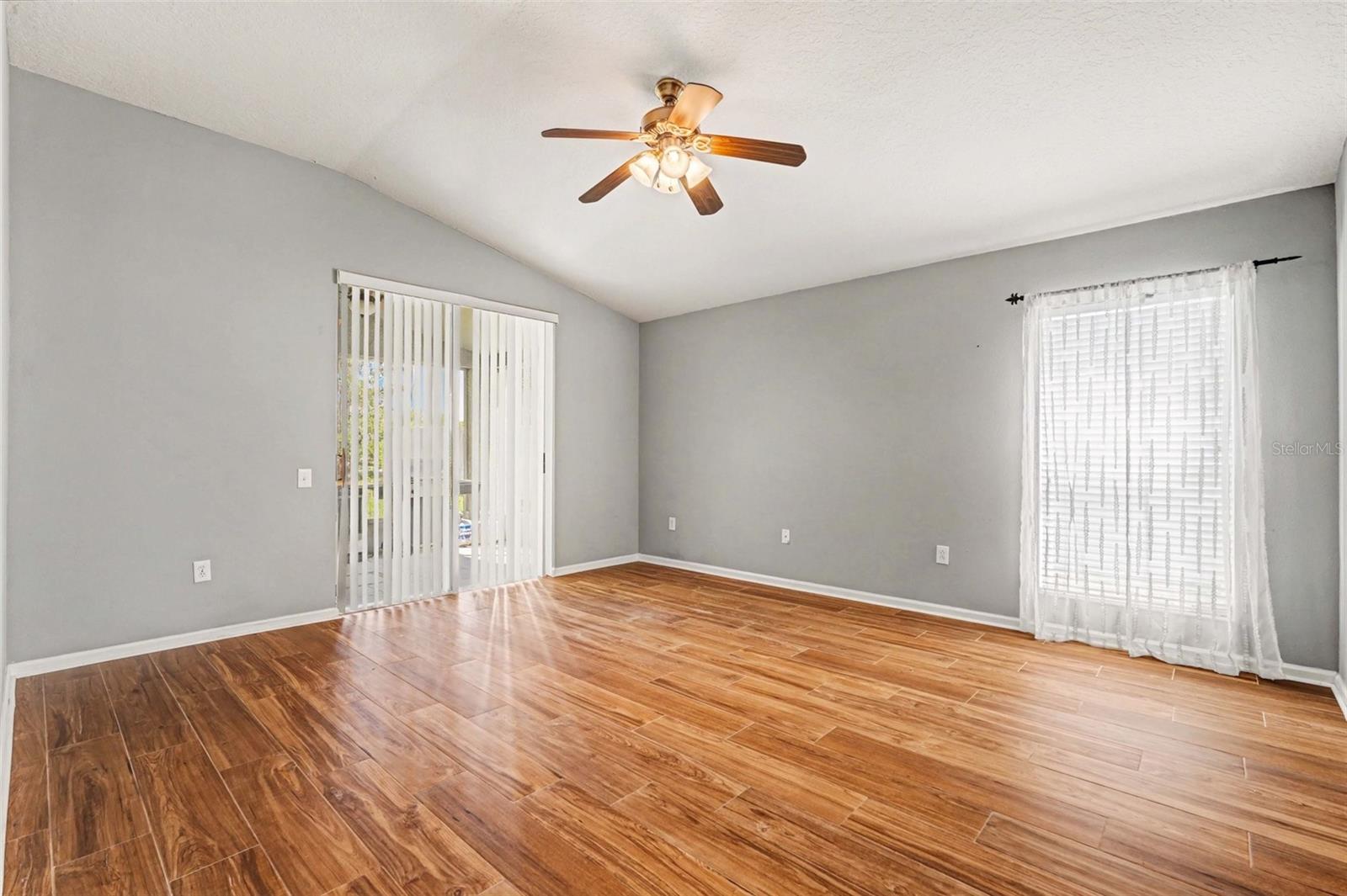 PINE GLEN - Residential