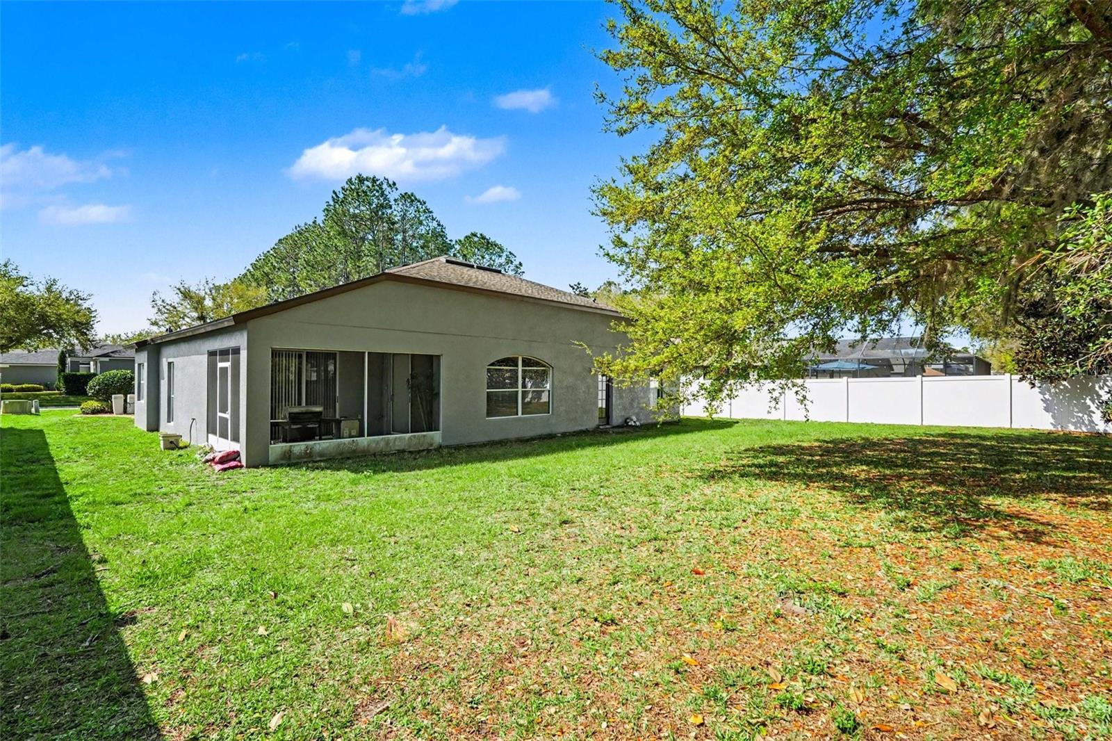 PINE GLEN - Residential