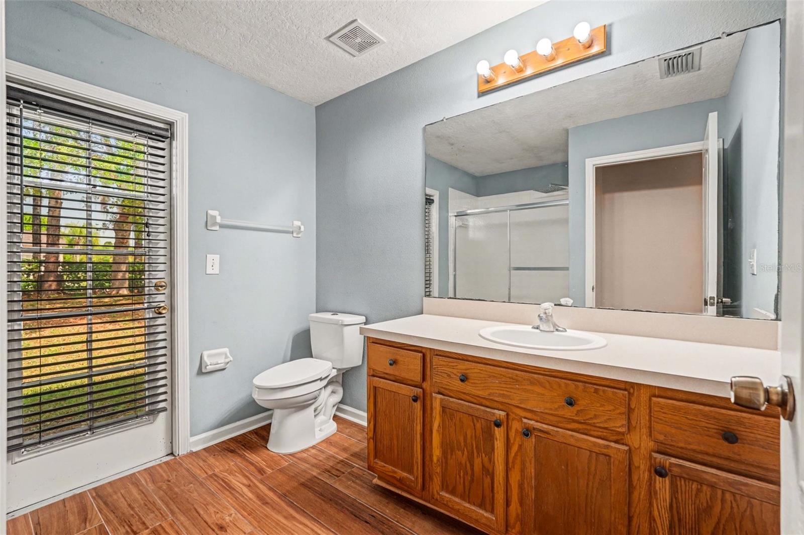 PINE GLEN - Residential