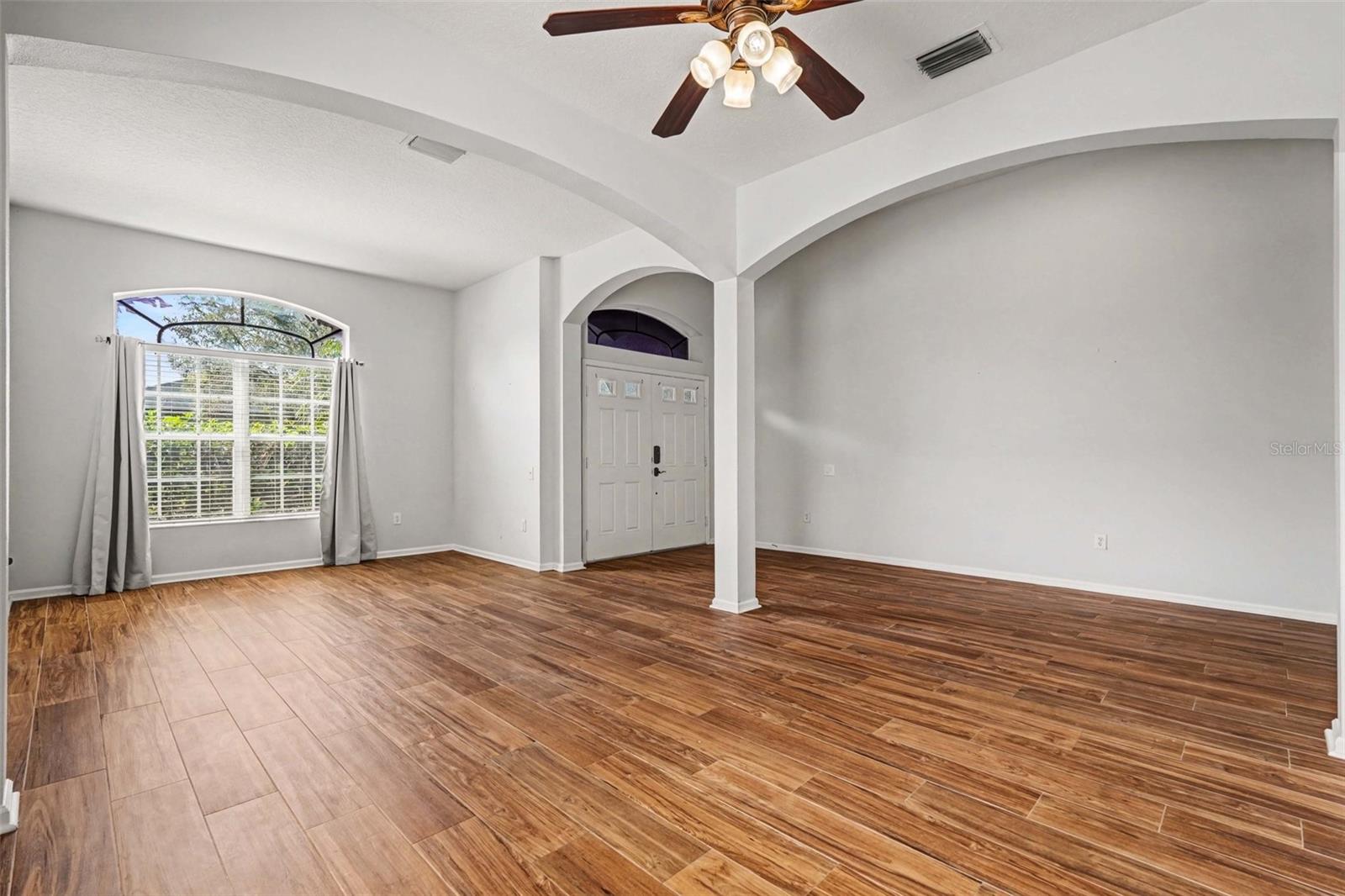 PINE GLEN - Residential