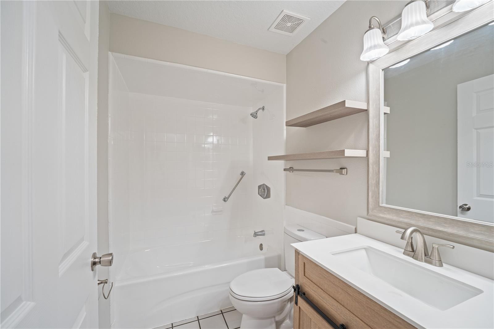 BURCHSHIRE - Residential