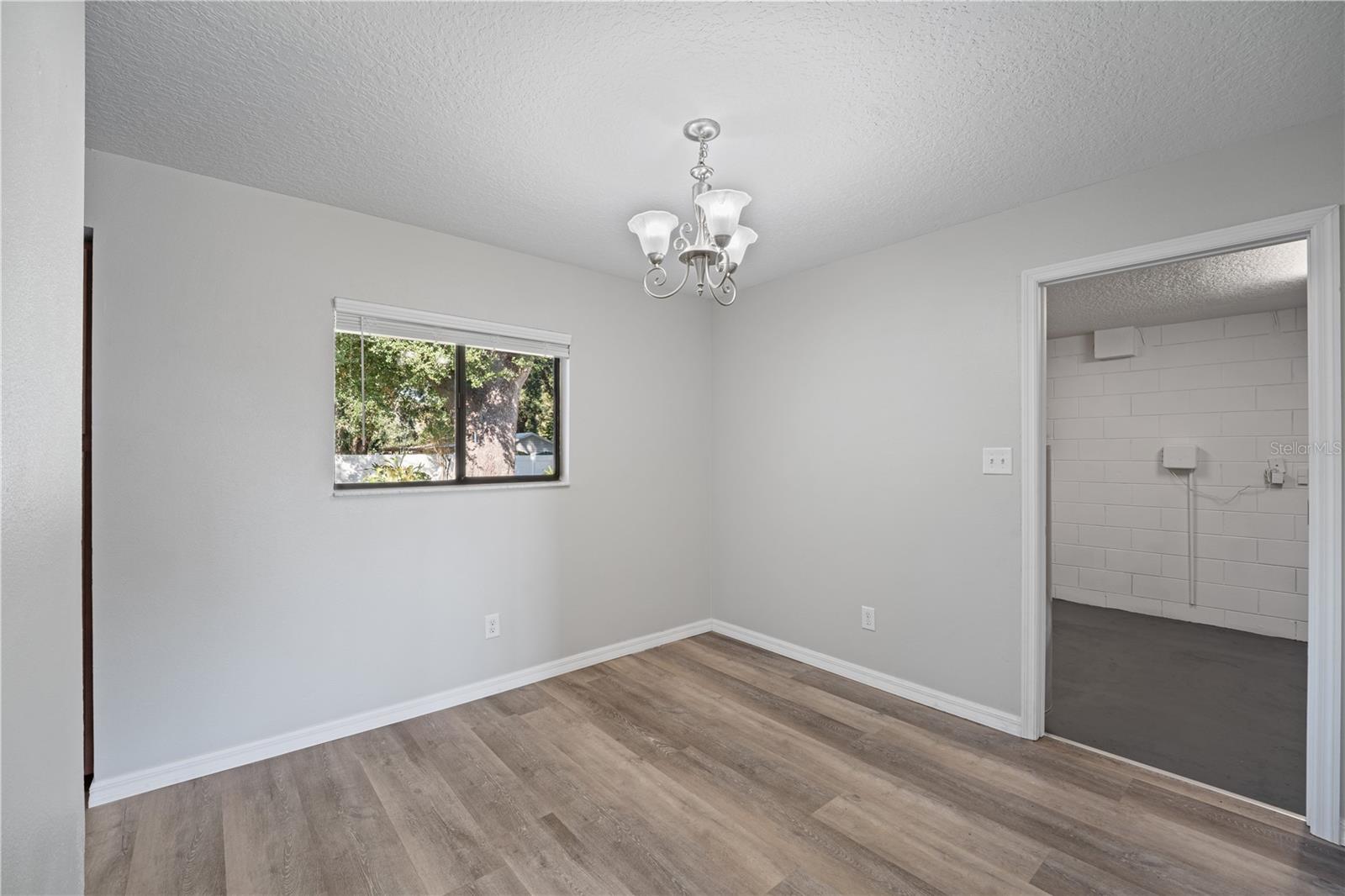 BURCHSHIRE - Residential