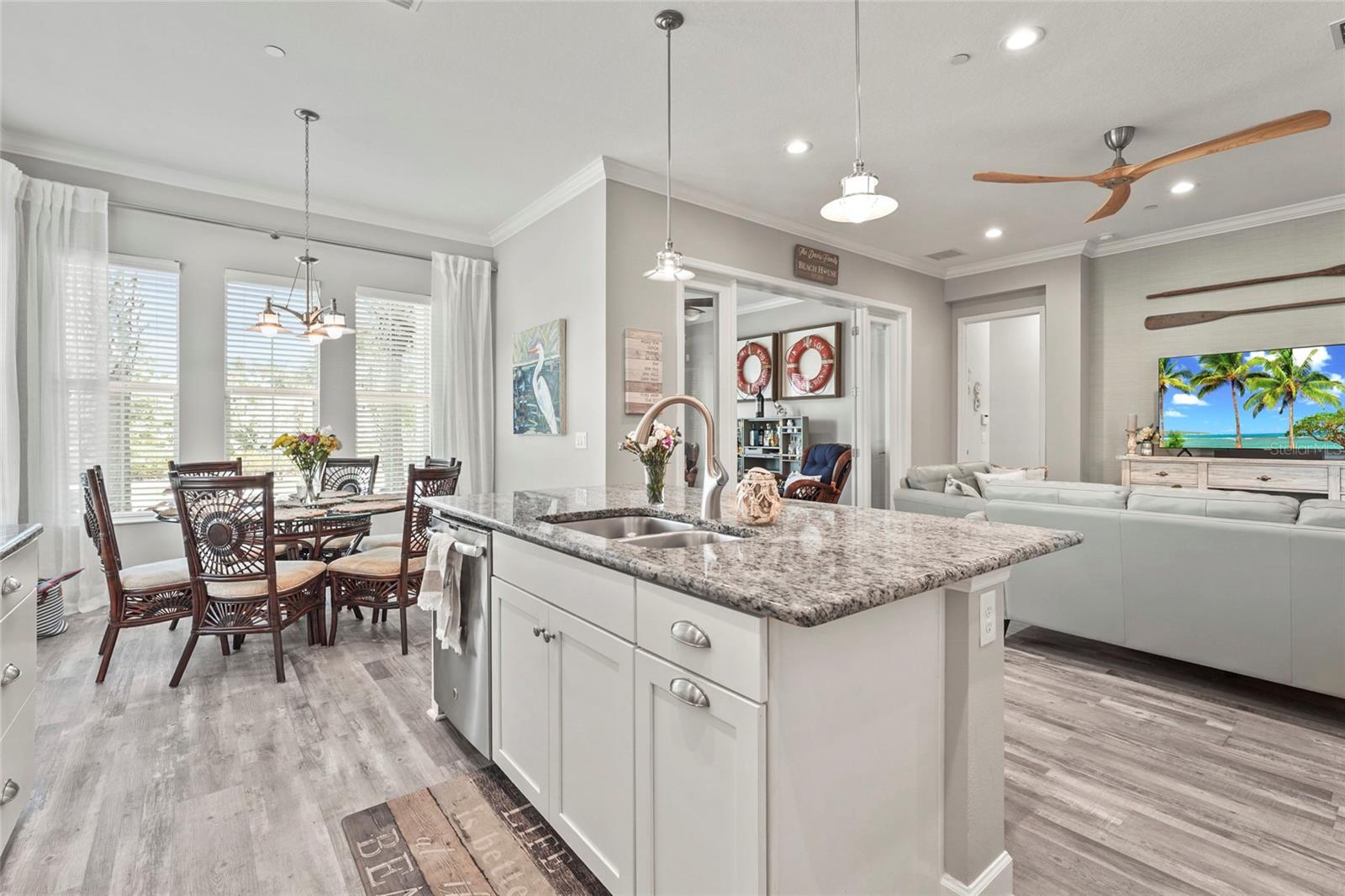 EDGEWATER WALK ON HARBOUR ISLE 5-36 - Residential