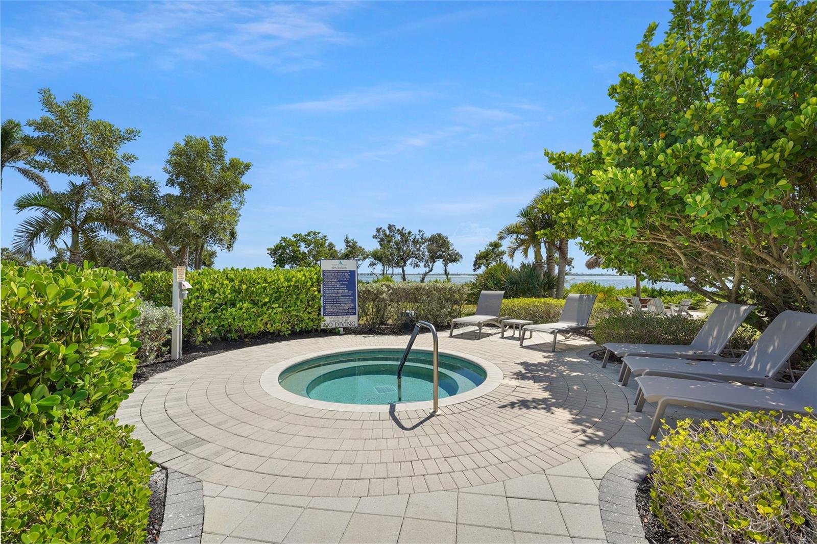 EDGEWATER WALK ON HARBOUR ISLE 5-36 - Residential