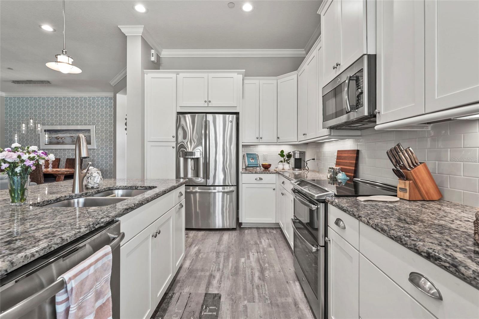 EDGEWATER WALK ON HARBOUR ISLE 5-36 - Residential