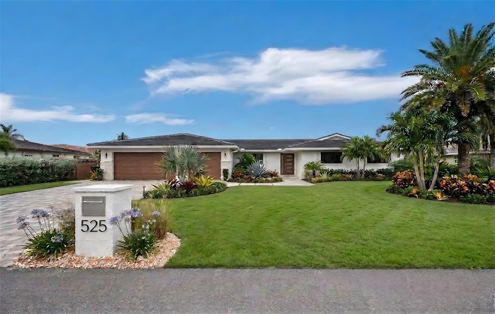525 SLOOP LANE