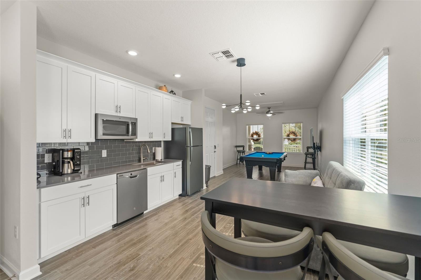 STOREY PK-PH 5 - Residential