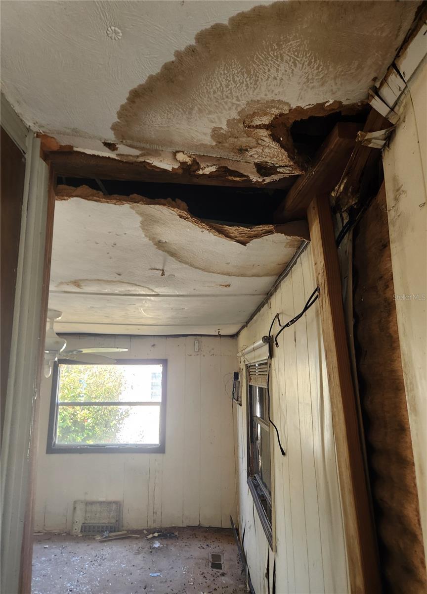 EL JOBEAN WARD 01 - Residential