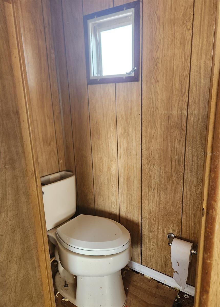 EL JOBEAN WARD 01 - Residential