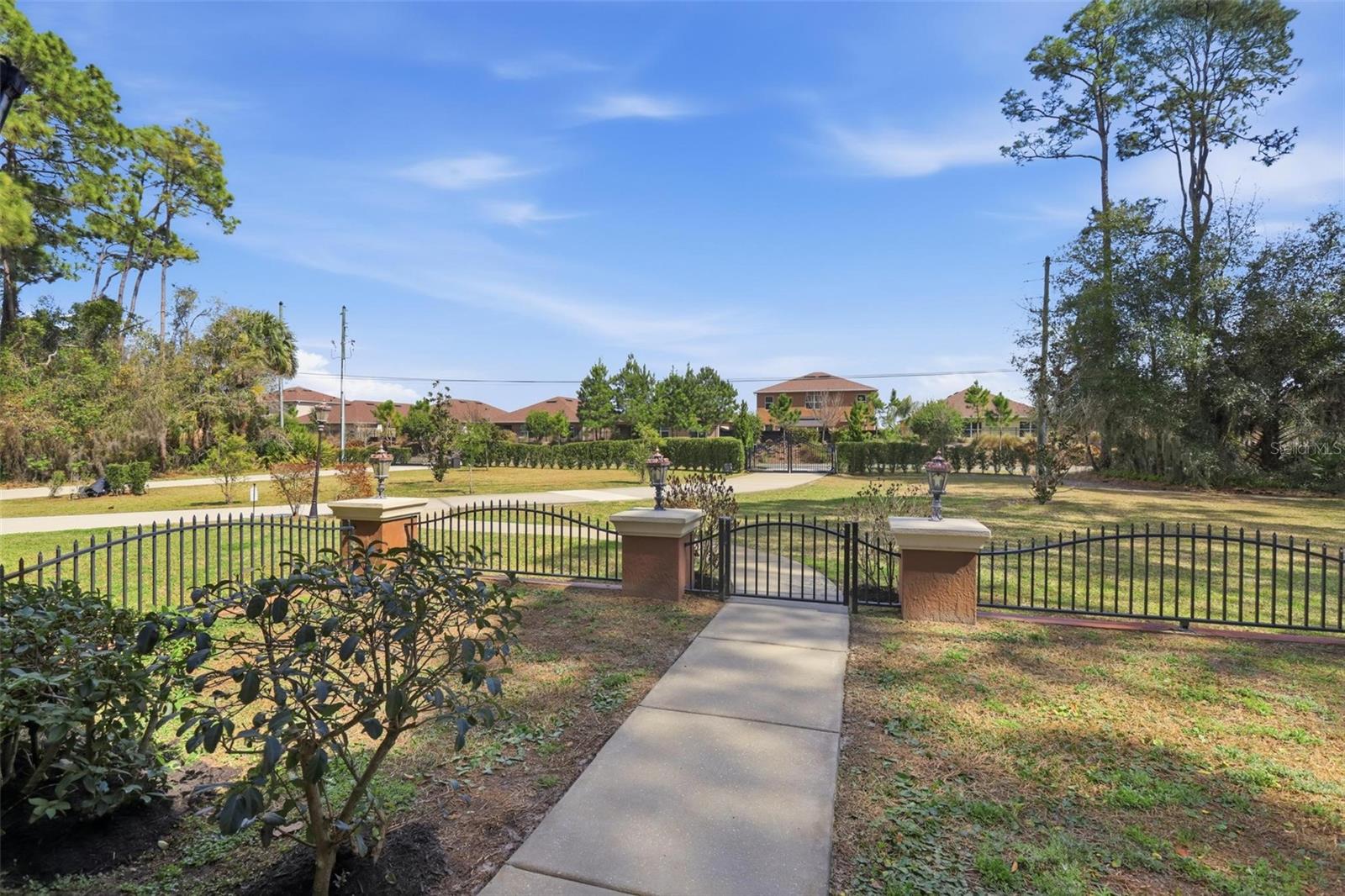 ST JOHNS RIVER ESTATES UNIT 03 - Residential