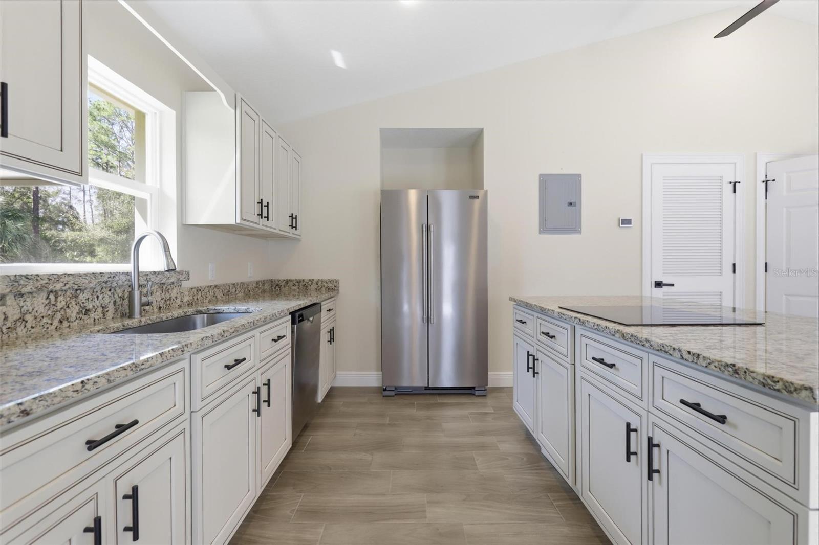 ST JOHNS RIVER ESTATES UNIT 03 - Residential