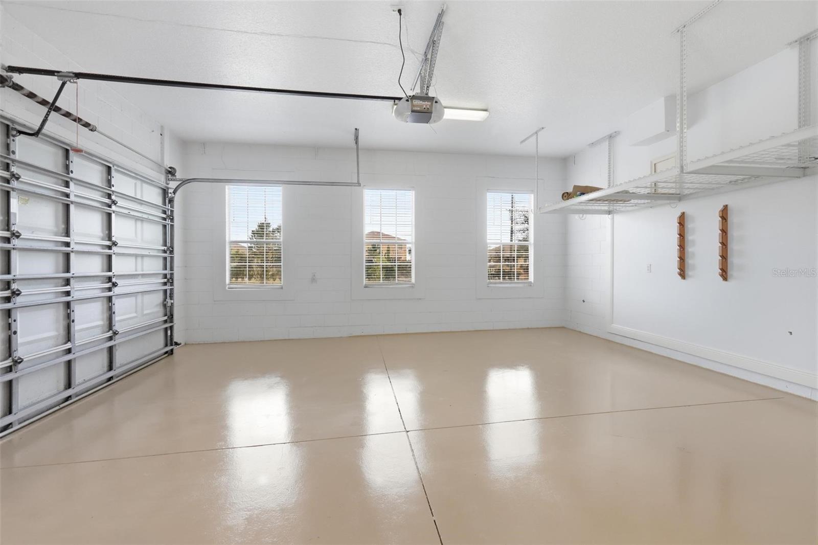 ST JOHNS RIVER ESTATES UNIT 03 - Residential