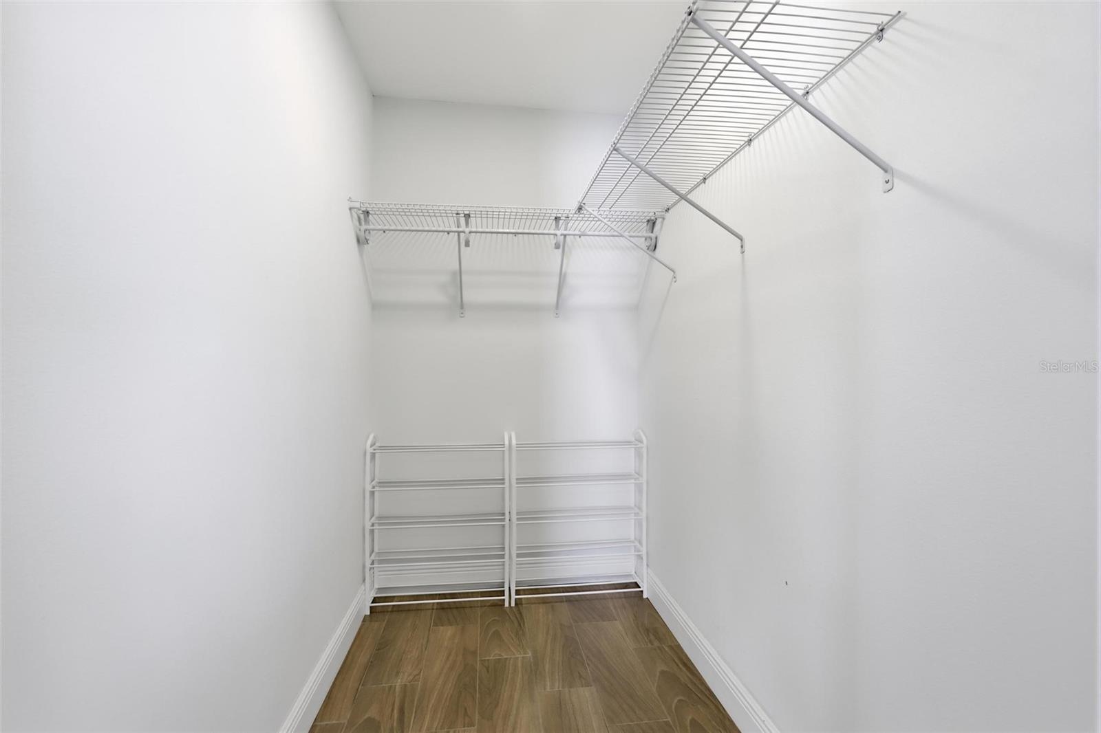 ST JOHNS RIVER ESTATES UNIT 03 - Residential