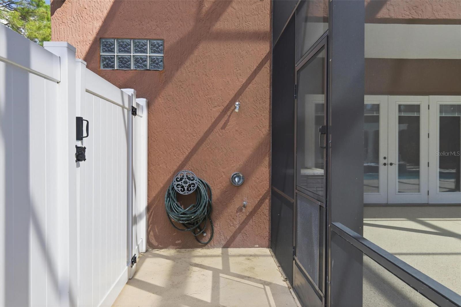 ST JOHNS RIVER ESTATES UNIT 03 - Residential