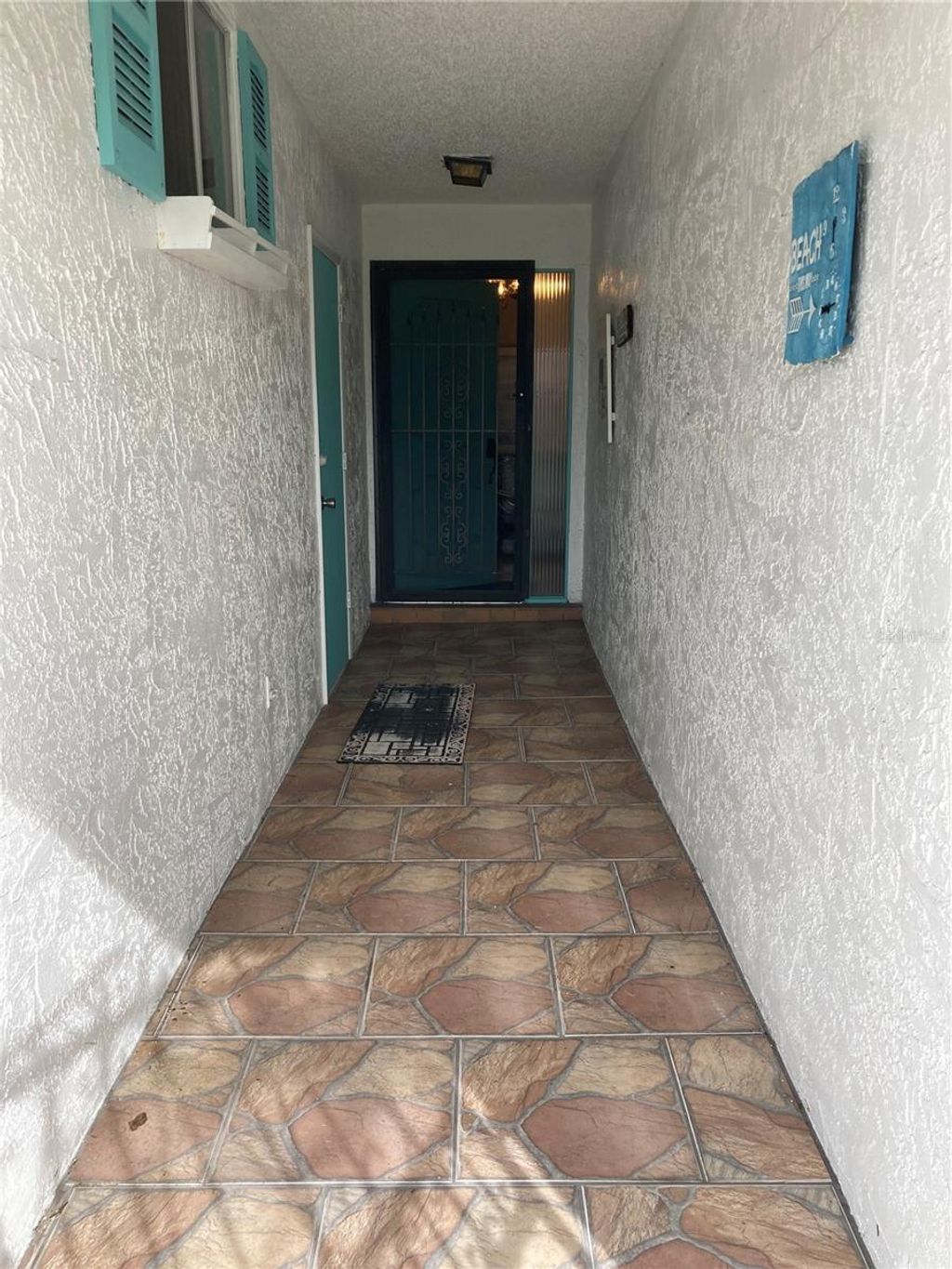 Photo of 7302 9th Avenue W, Bradenton, FL 34209 (MLS # A4667460)