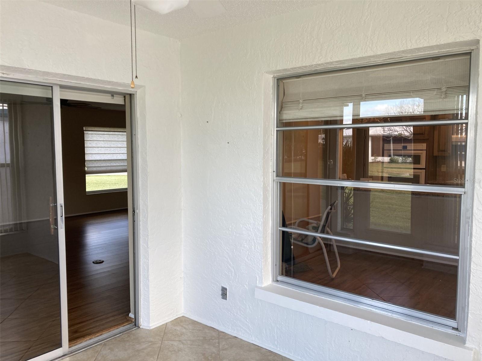 VILLAGE GREEN OF BRADENTON SEC 8 - Residential