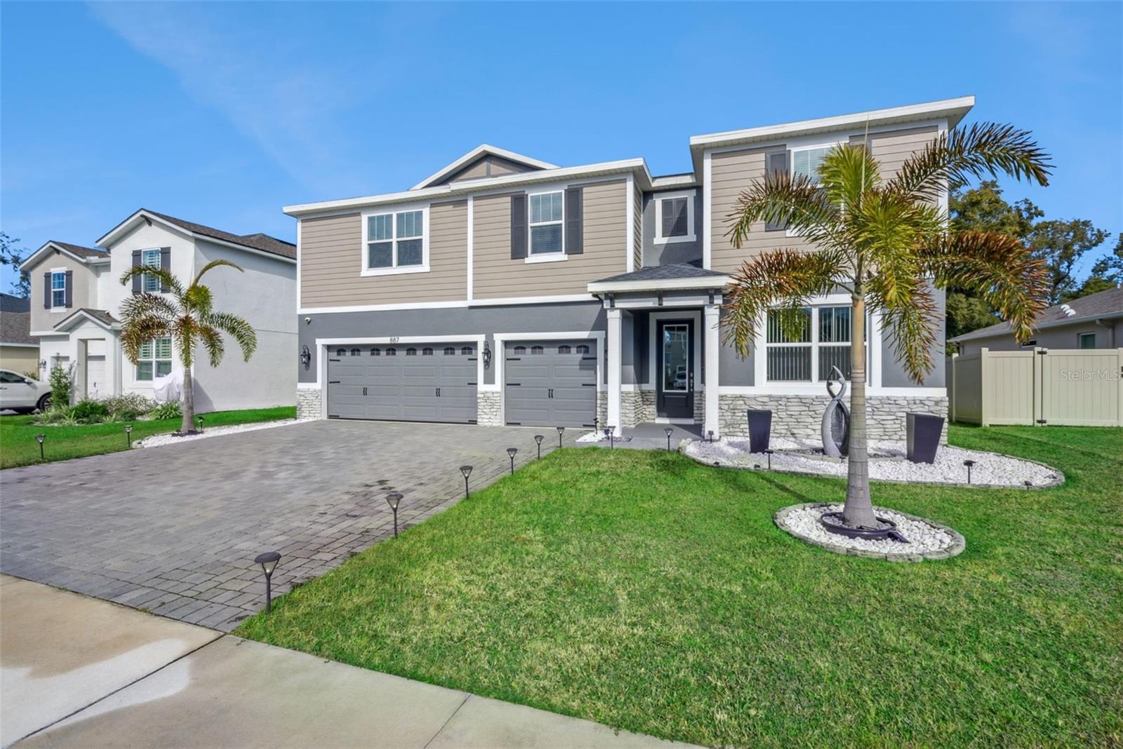 ADDISON LANDING - Residential