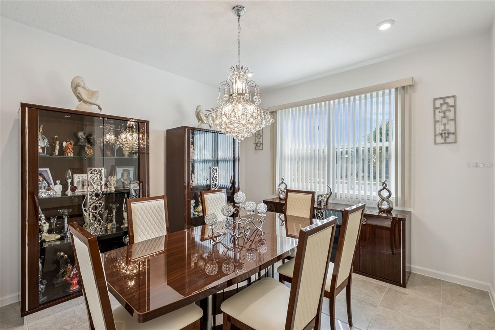 ADDISON LANDING - Residential