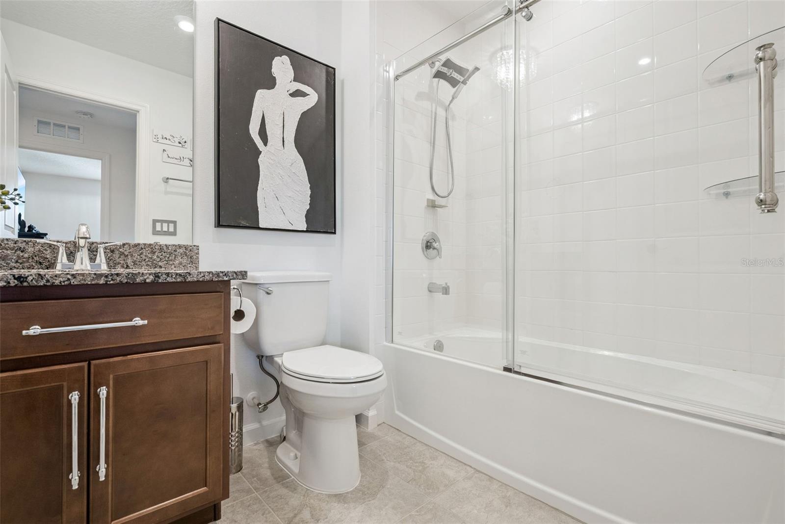 ADDISON LANDING - Residential