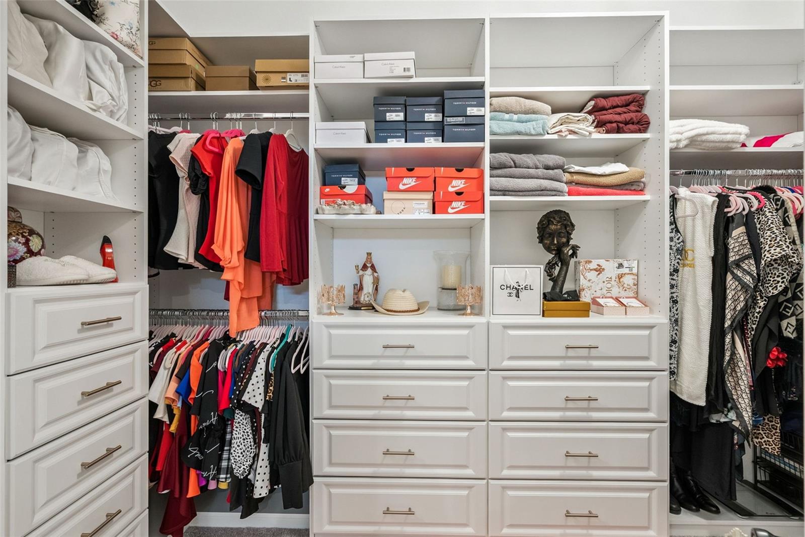 ADDISON LANDING - Residential