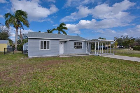 426 HARVEY STREET PUNTA GORDA FL 33950