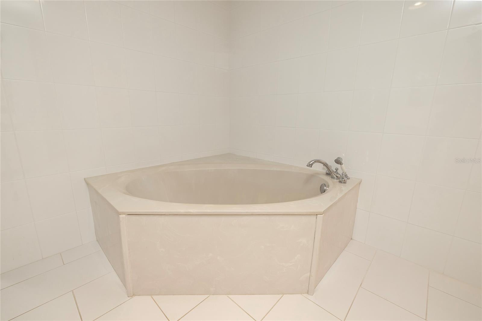 SEASIDE AT BELLEAIR II - Residential