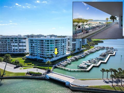 2 SEASIDE LANE 103 BELLEAIR FL 33756