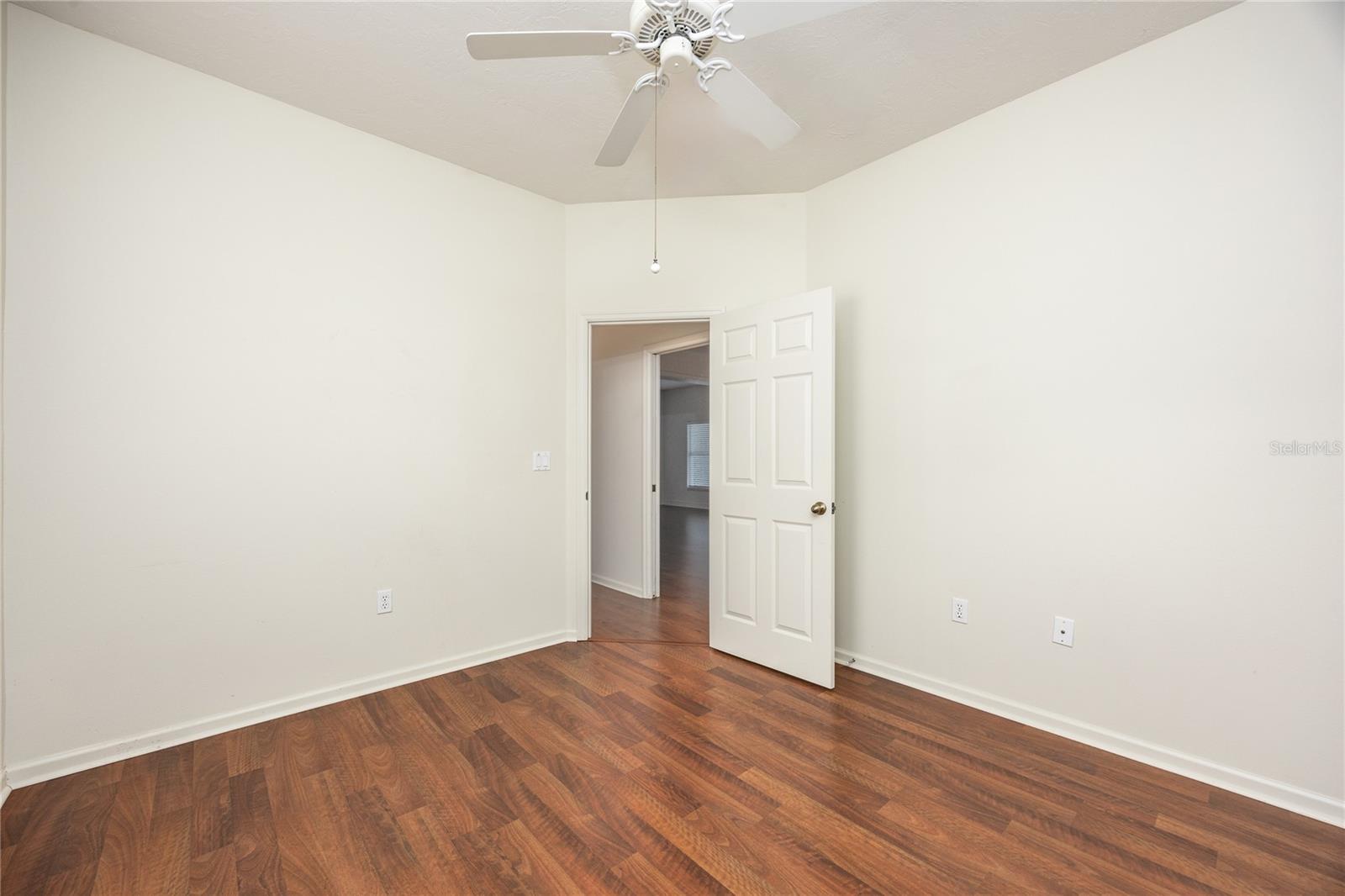 BAY OAKS ESTATES - Residential