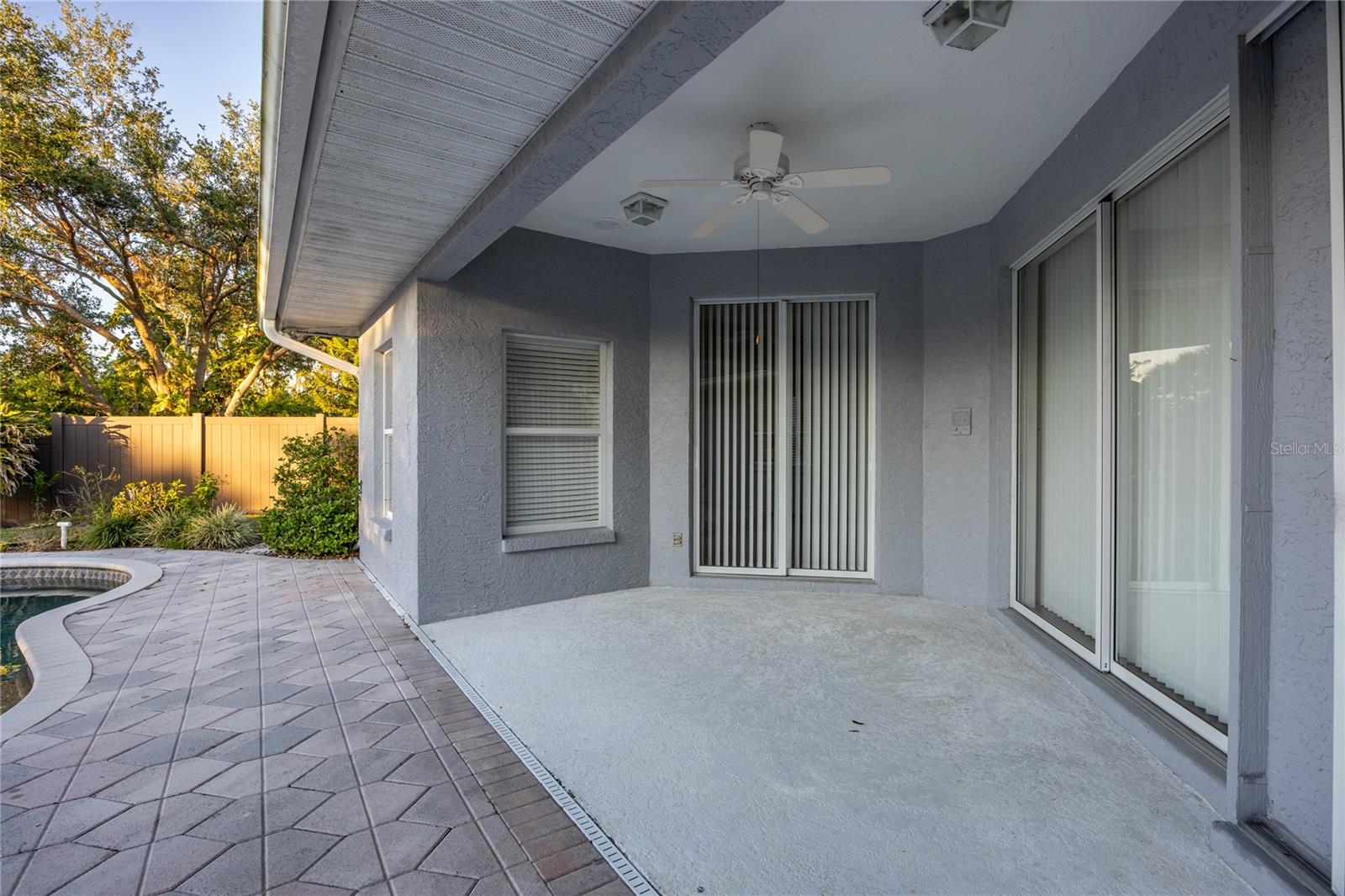 BAY OAKS ESTATES - Residential