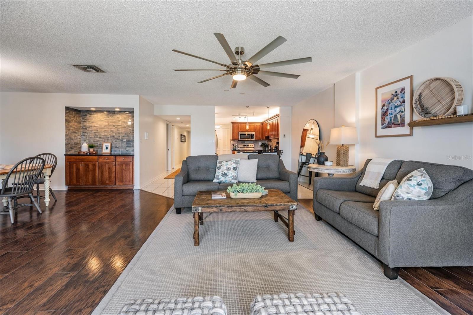 DOCKSIDE A CONDO - Residential