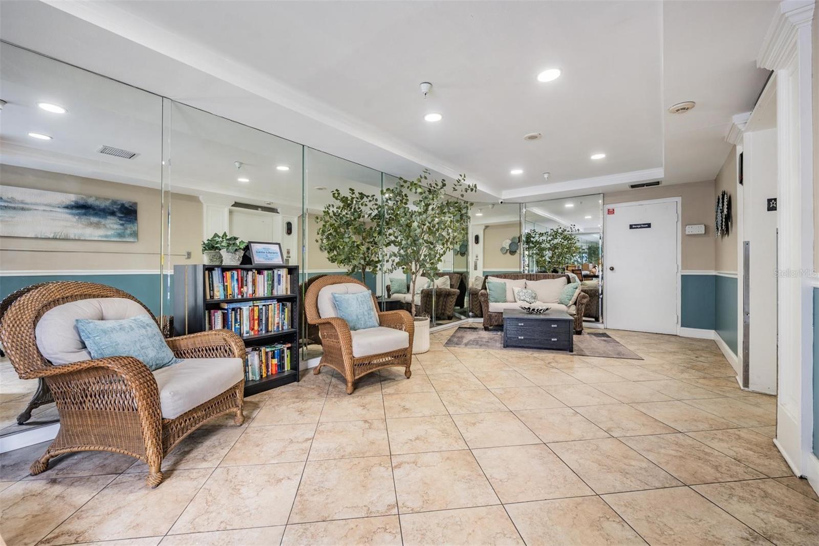 DOCKSIDE A CONDO - Residential