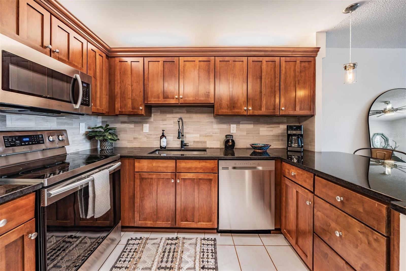 DOCKSIDE A CONDO - Residential