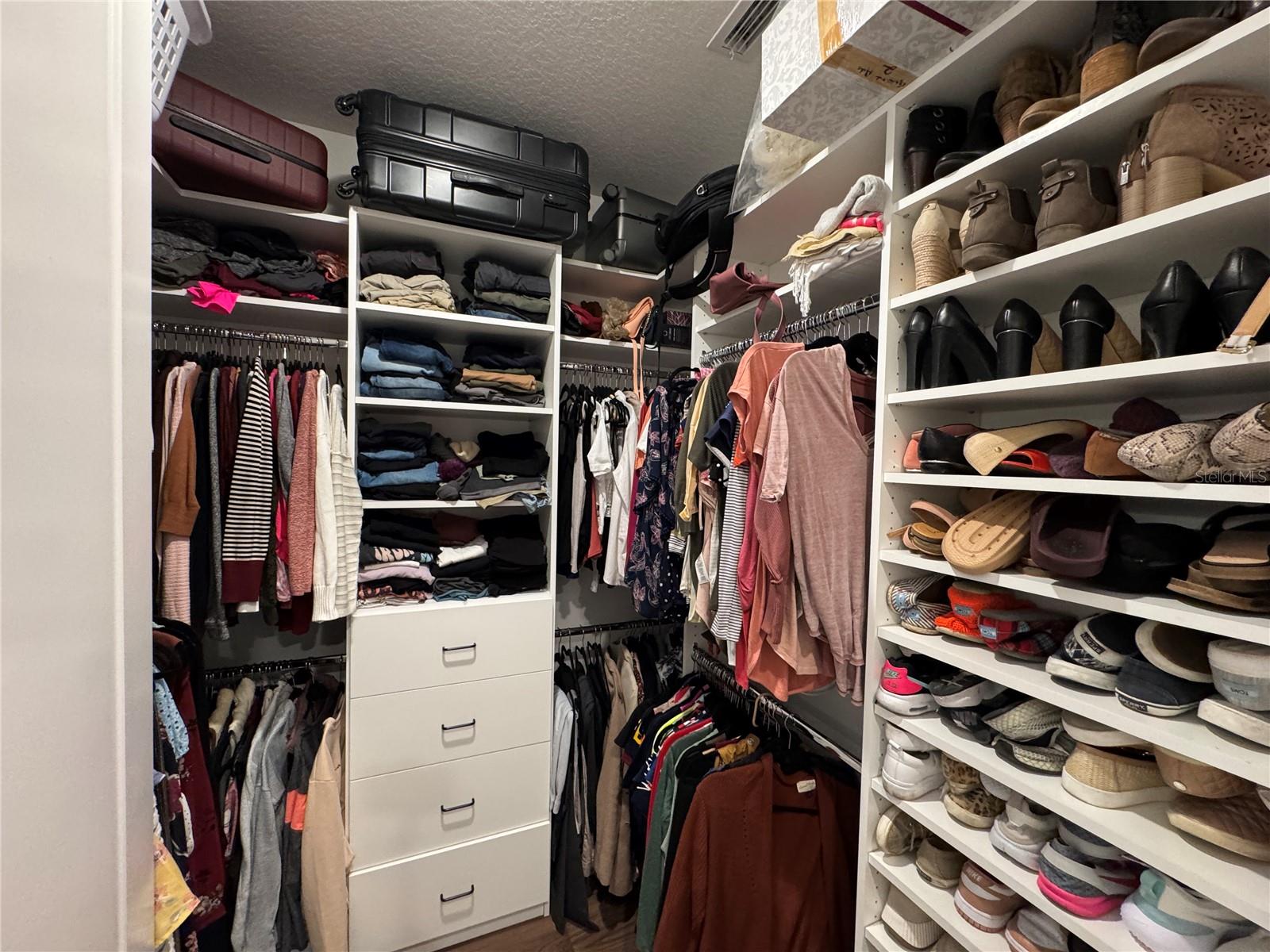 HERITAGE ESTATES - Residential