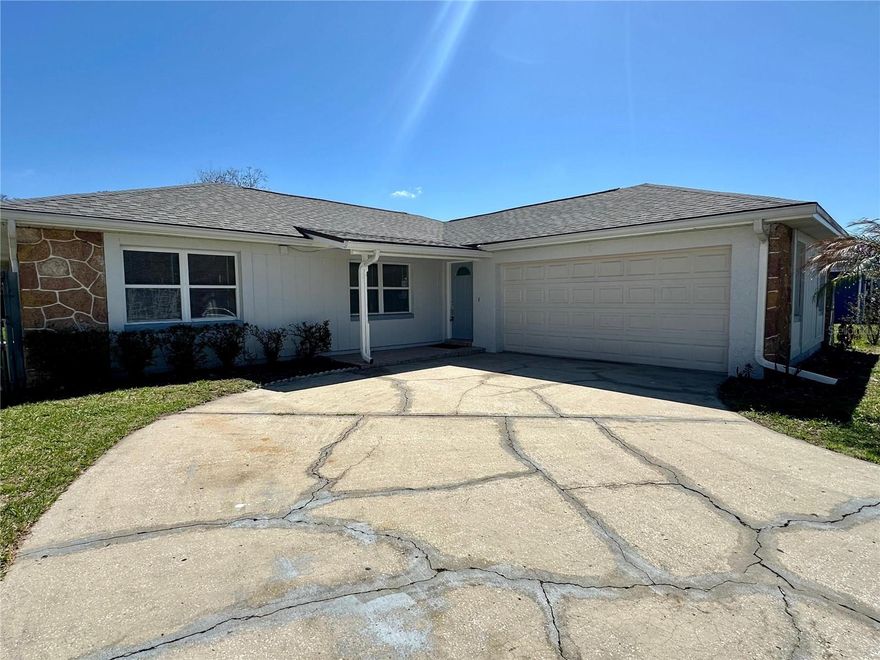 Welcome to this charming home located in a sought-after area of Orlando. This property features a spacious layout with natural light enhancing the living spaces. The kitchen is well-equipped with modern appliances and ample storage. Bedrooms are comfortable and provide a relaxing retreat. Enjoy the outdoor space for leisure or entertaining. Conveniently located near local amenities, shopping, and dining options. Discover the comfort and convenience this home