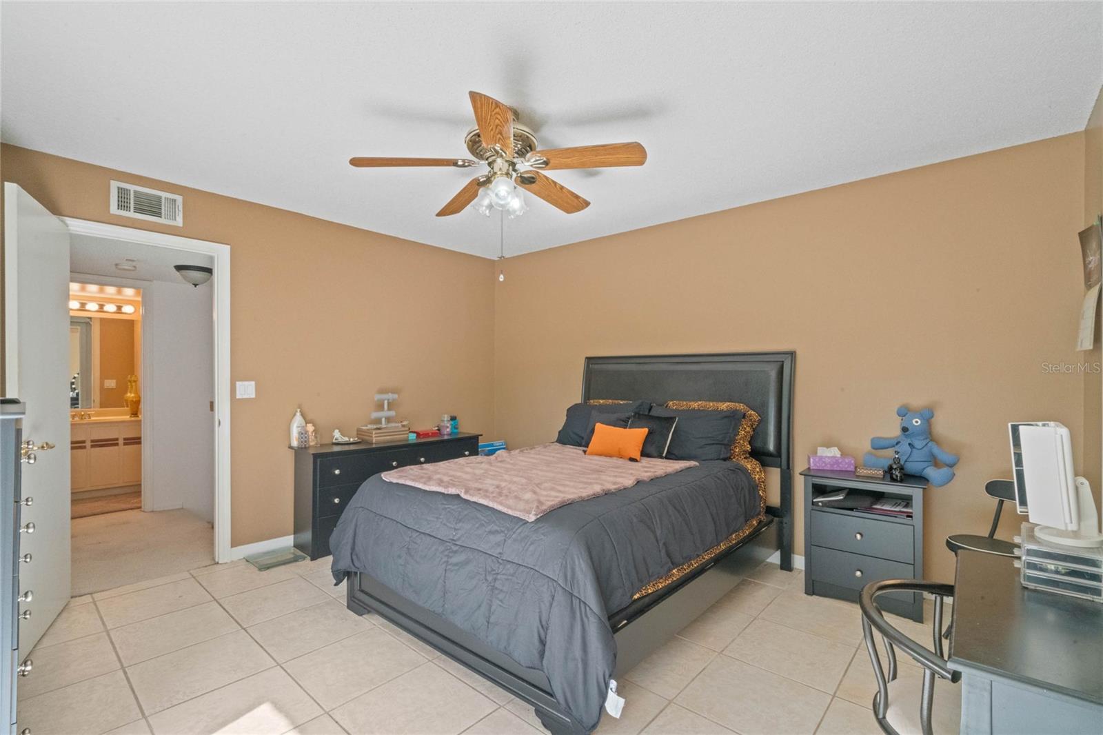 MIDDLEBROOK PINES PH 04 - Residential