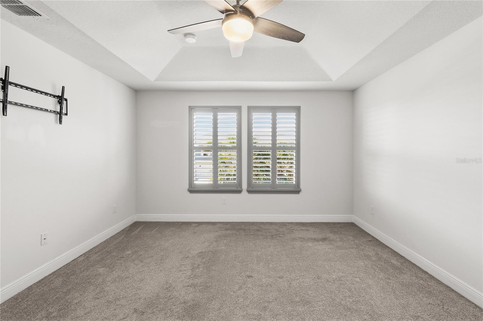 BAYSIDE TERRACE - Residential