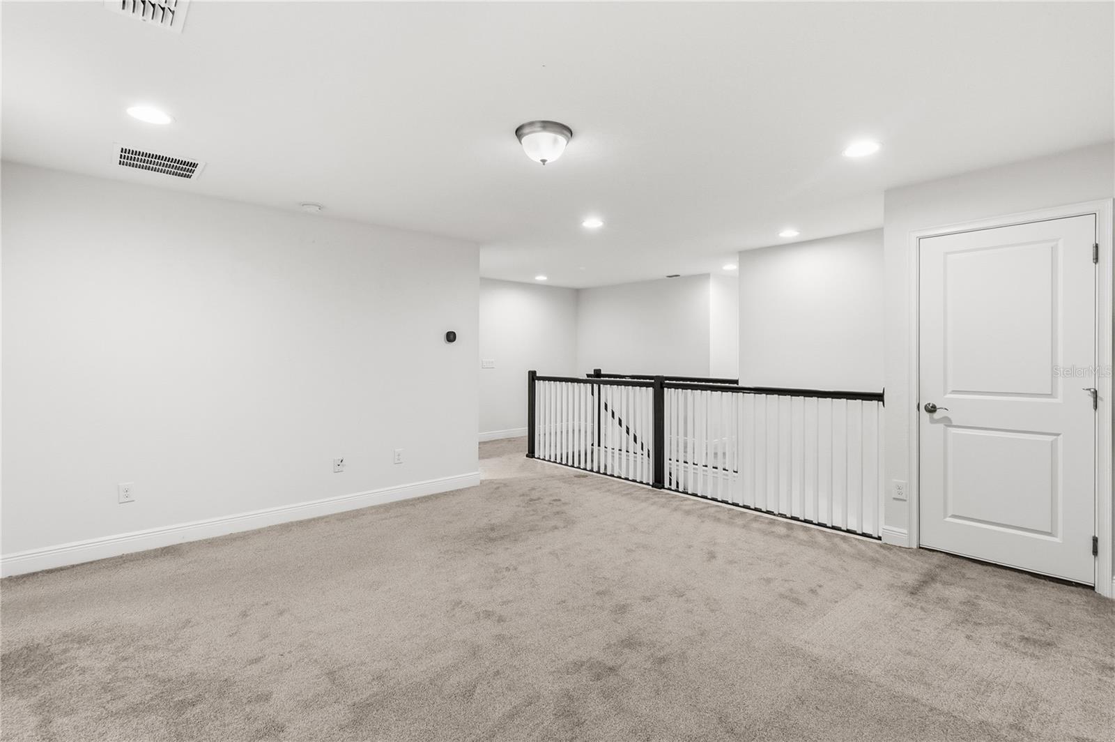 BAYSIDE TERRACE - Residential