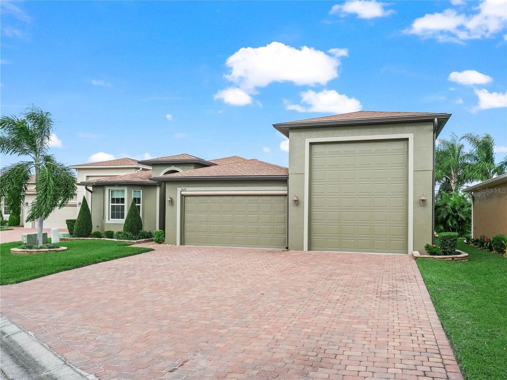 Photo of 3829 Litchfield Loop, Lake Wales, FL 33859 (MLS # P4936618)