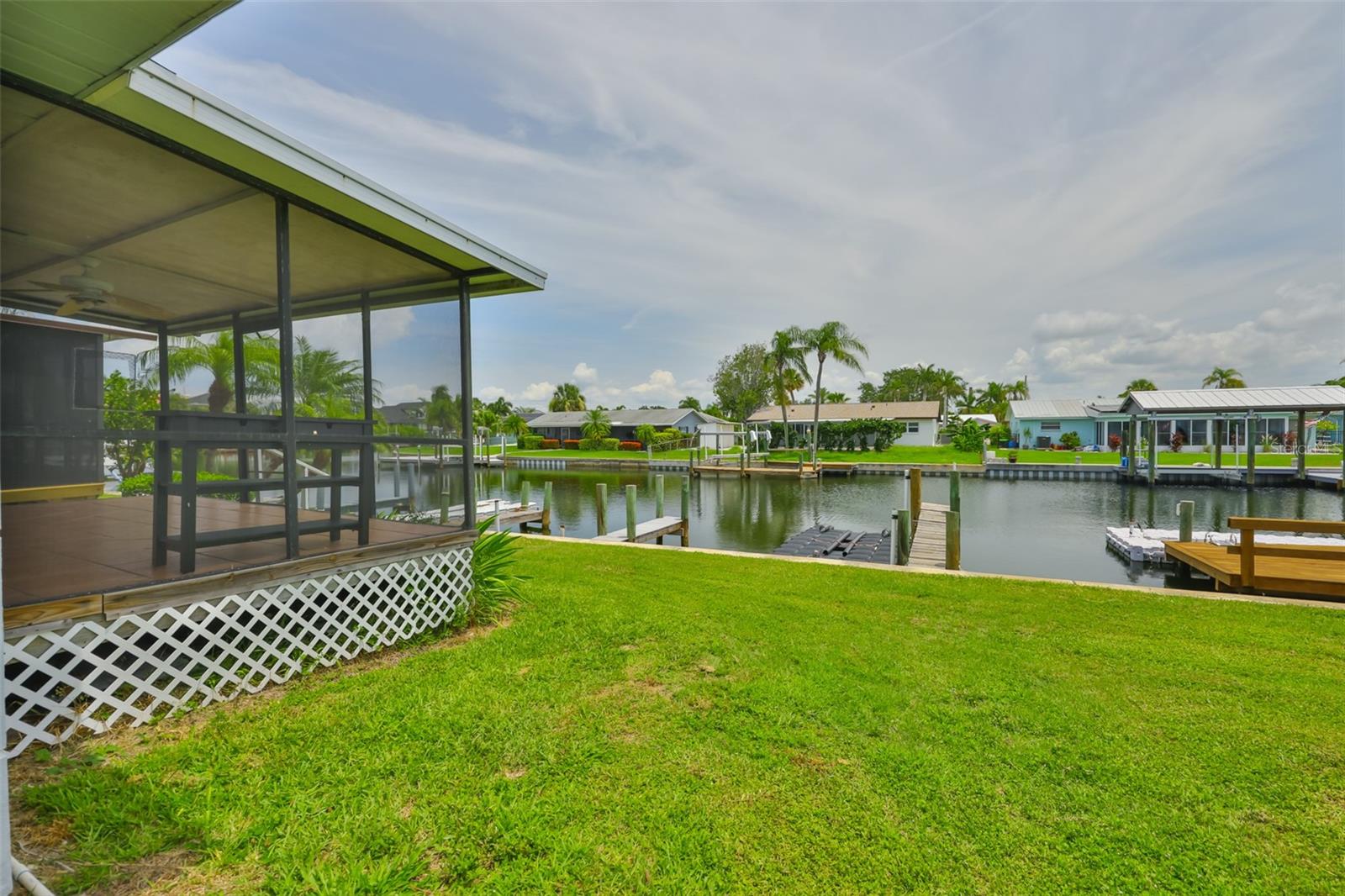BAY CREST CONDO PH I - Residential Lease